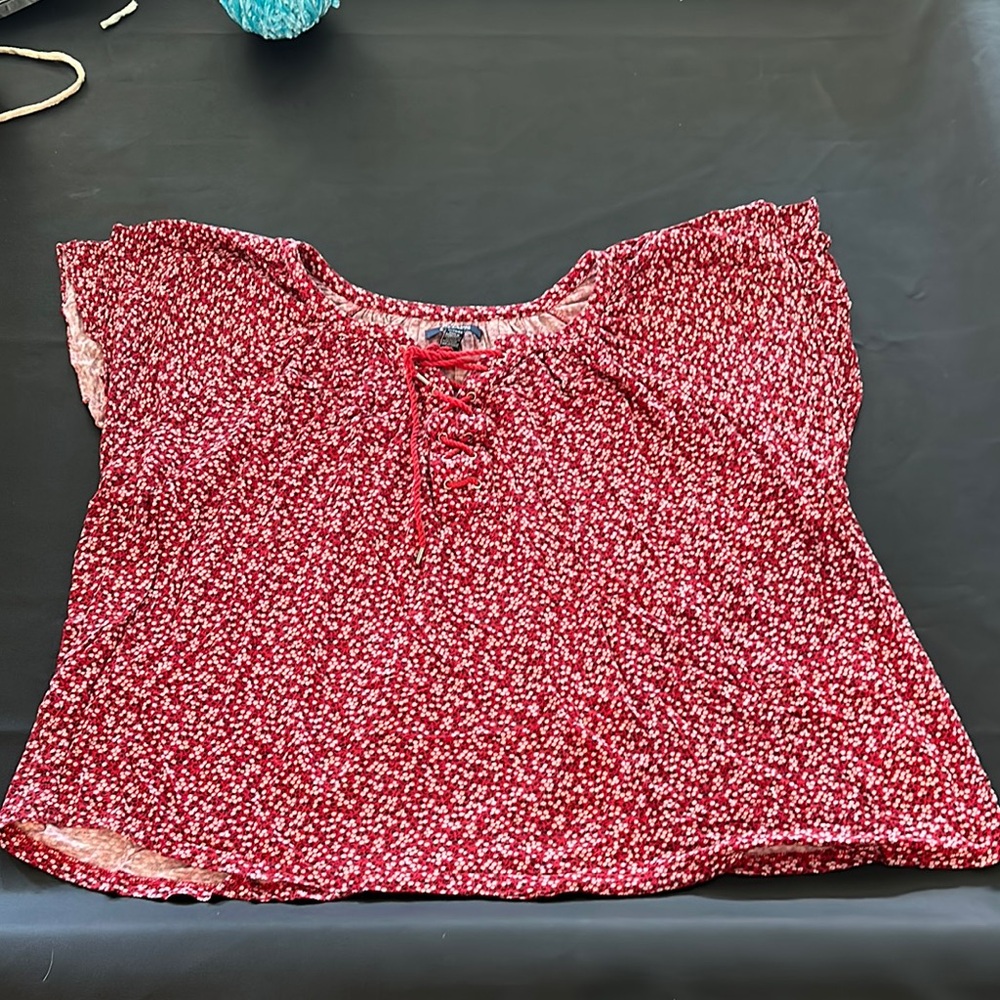 Chaps Red and White Flutter Sleeve Blouse
